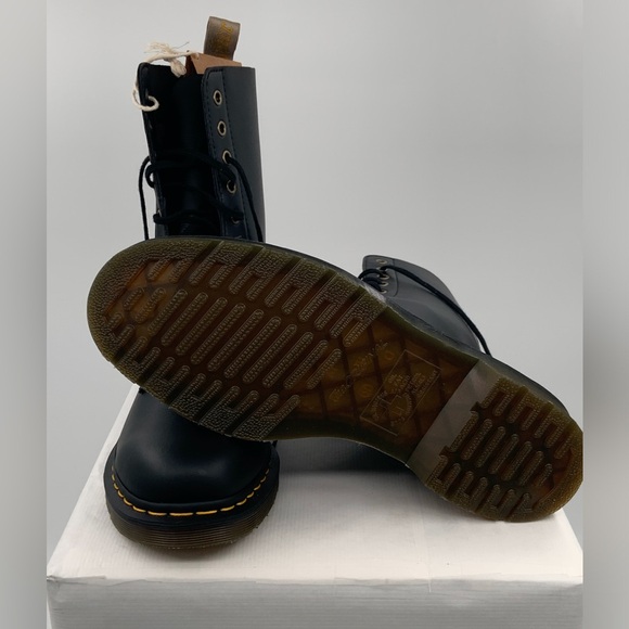 NWT Doc Martens Vegan 1490 Felix Mid Calf Boots Shoes - Picture 10 of 11